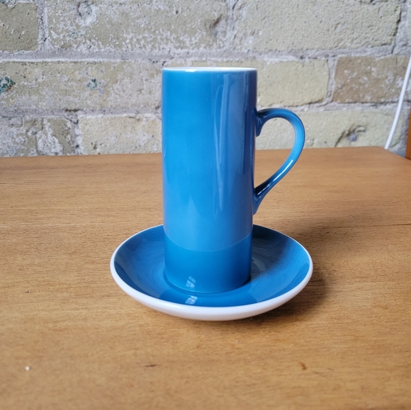 Vintage Lagardo Tackett Schmid Blue Porcelain Espresso Cup with Saucer - Picture 2 of 6